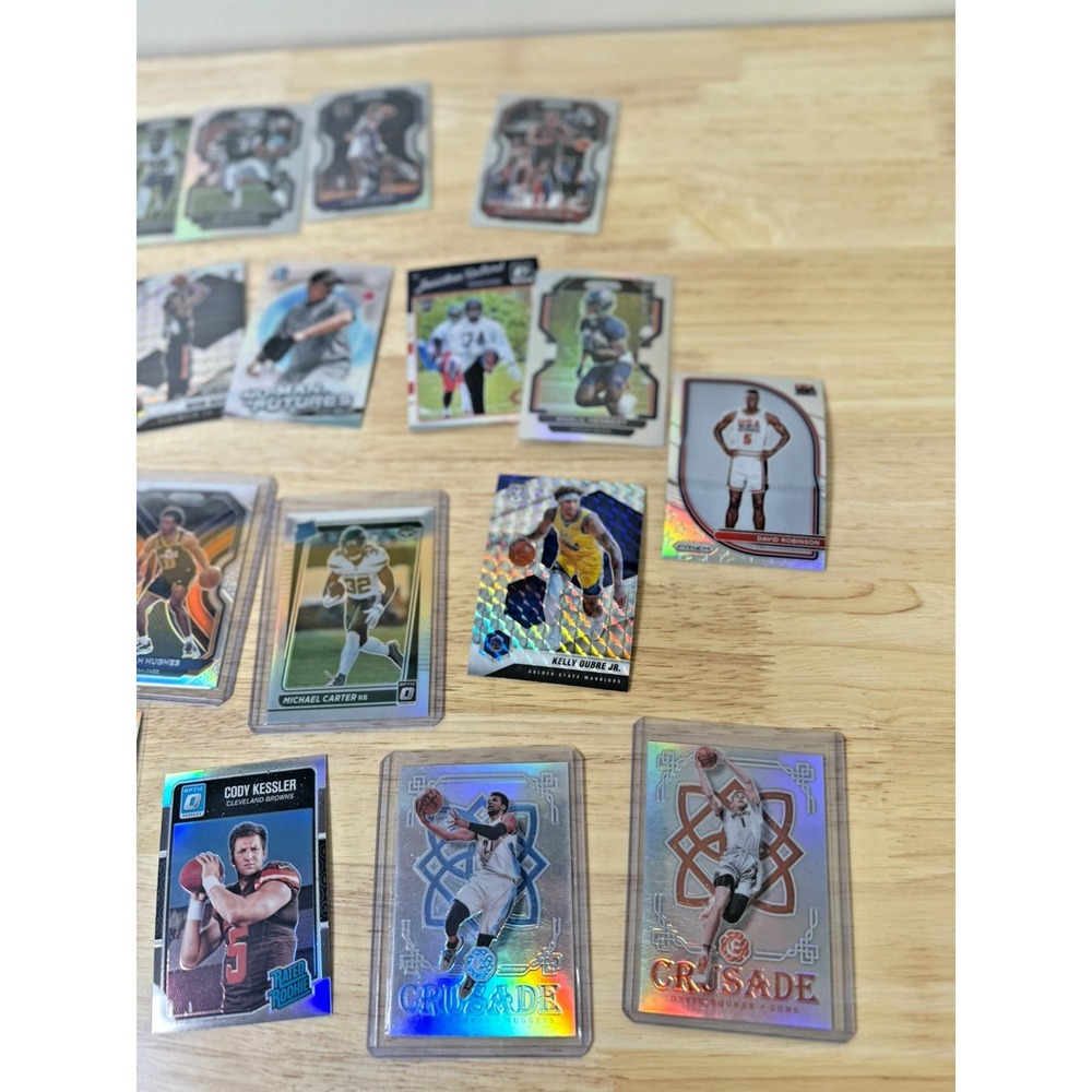 Sports Card Lot (200+ Cards) - Low End Cards Rookies Silvers SP Numbered READ - Picture 15 of 17